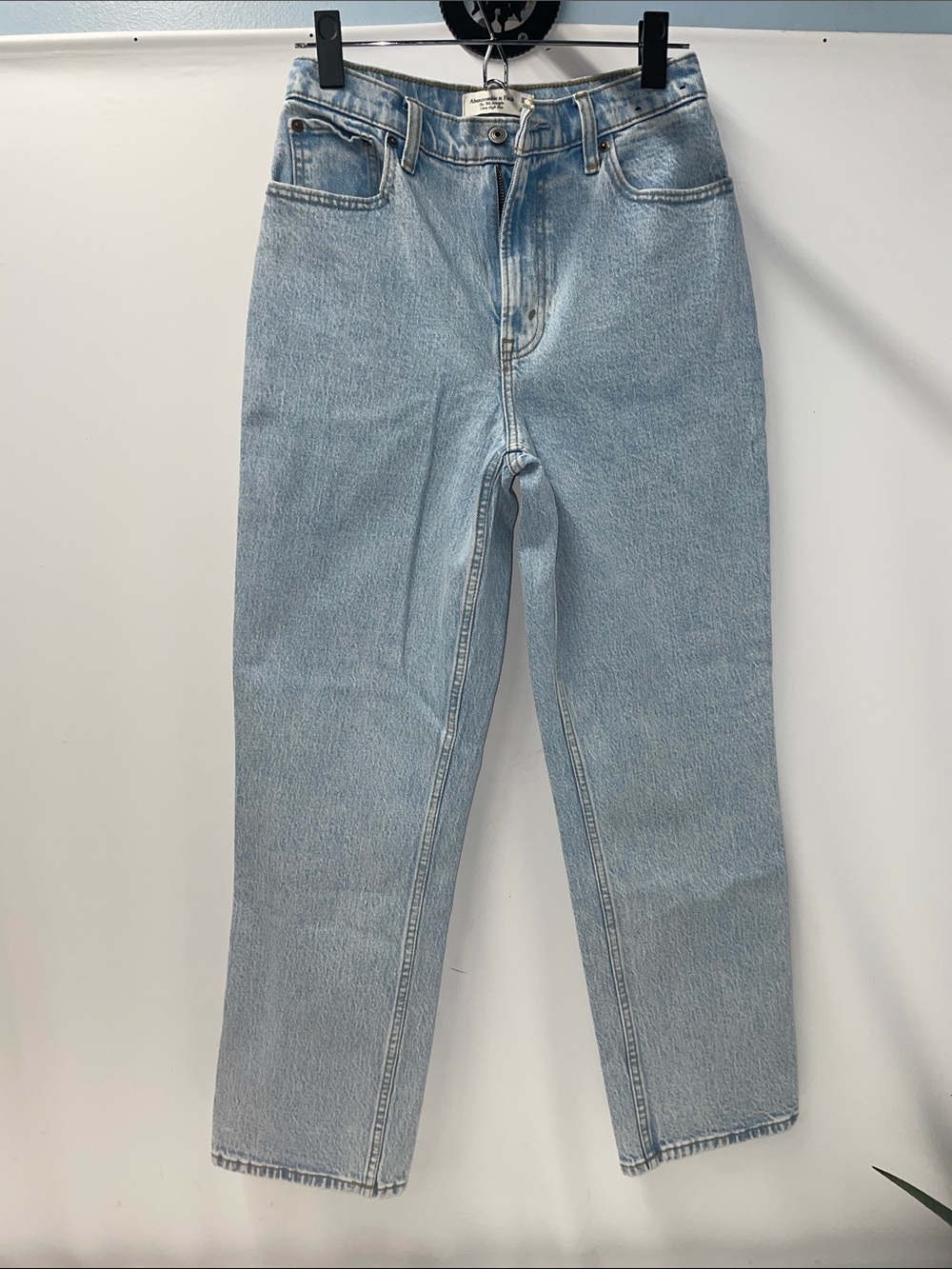 ABERCROMBIE & FITCH 90’s ULTRA HIGH RISE JEANS FTL-09-088